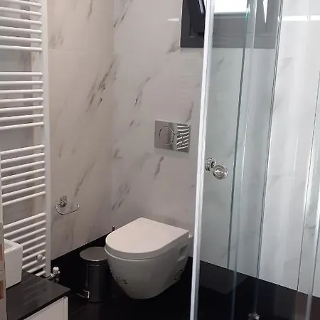 Kyriakos Daire Monemvasía