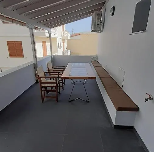 Kyriakos מונמבאסיה